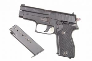 SIG Sauer P225, As New, Bern Police, M547683,  I-792