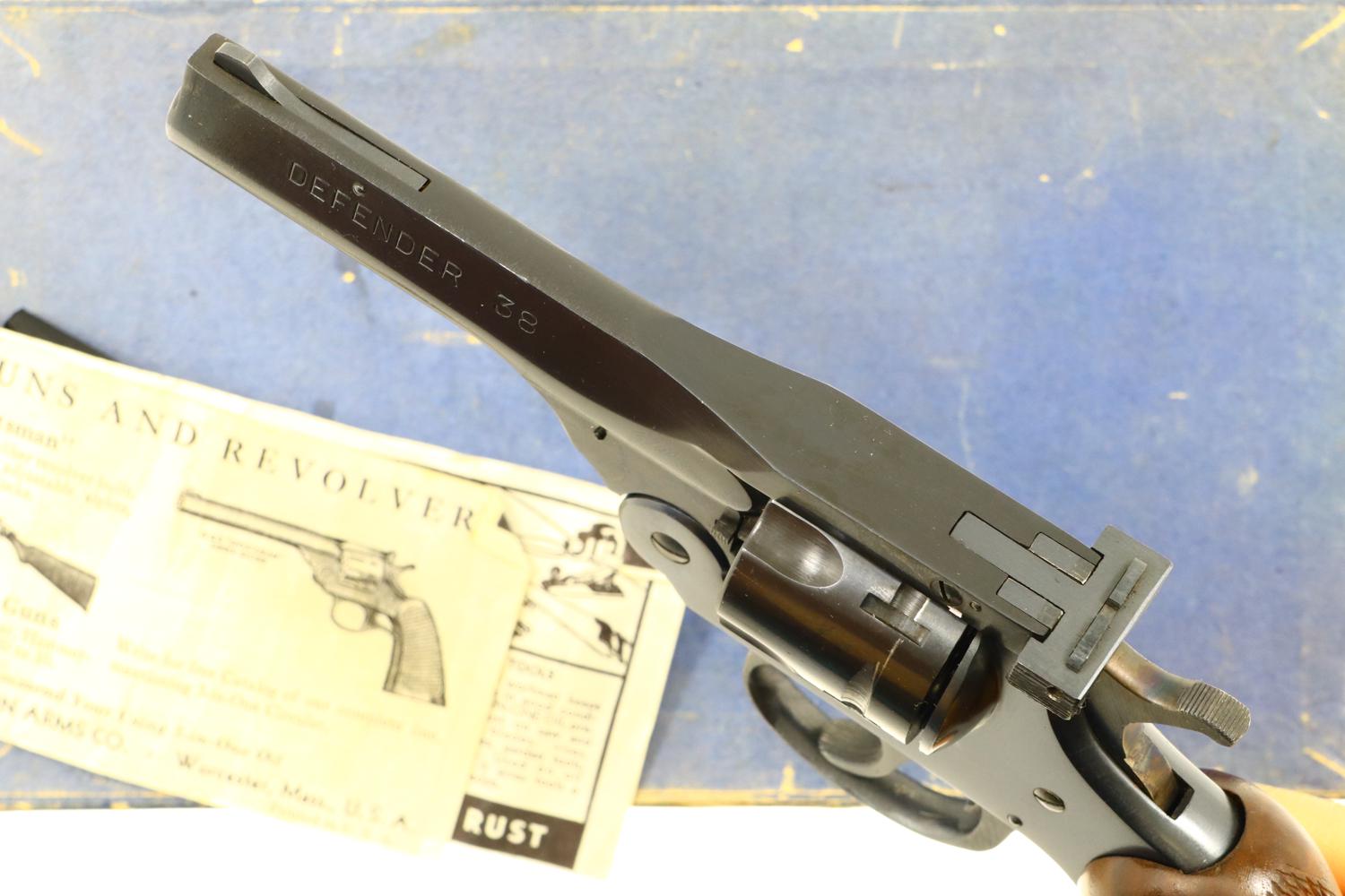 Gorgeous H&R, Defender 38 Revolver, 15548, A-1608-img-4