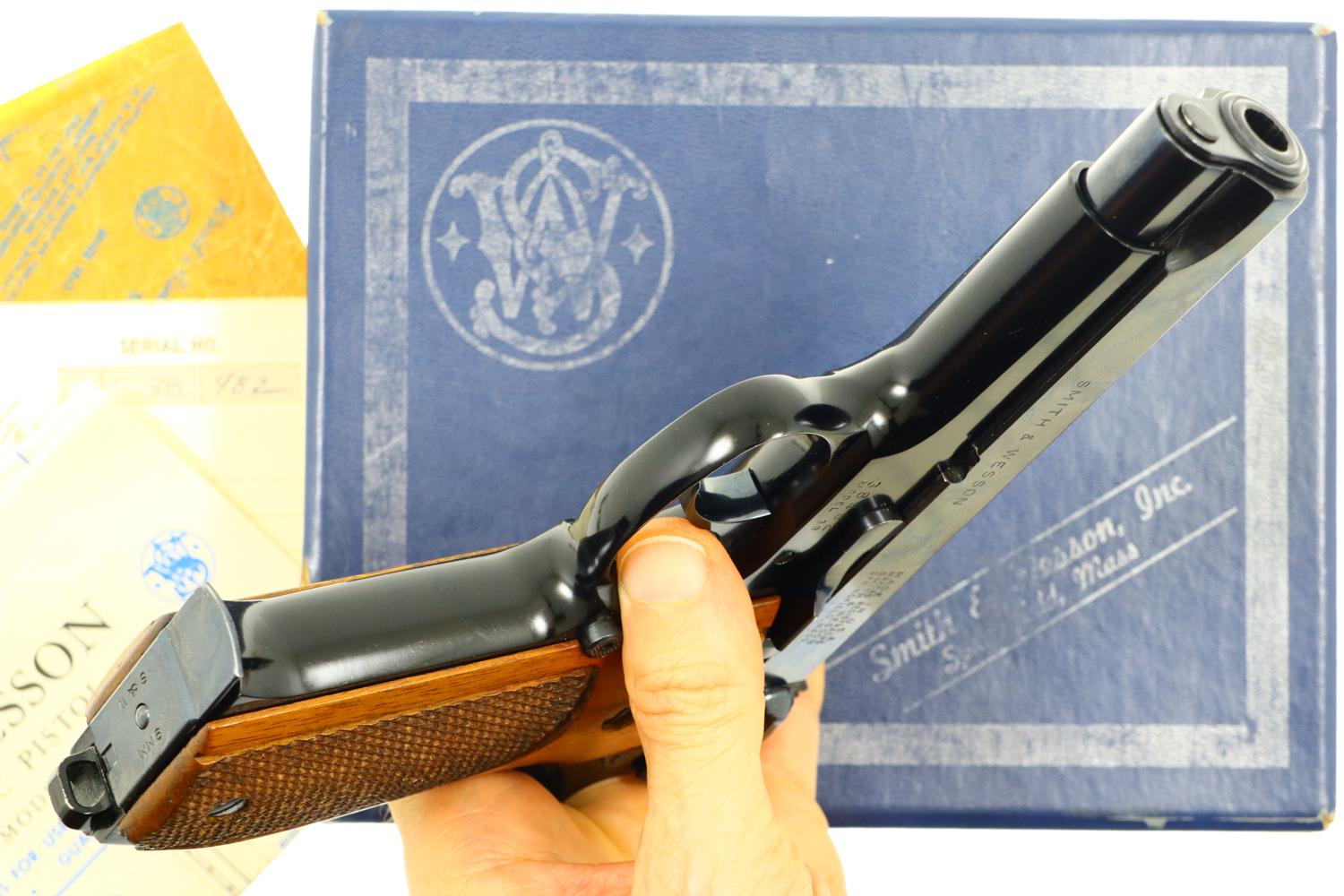 Very Early, High Condition,  Smith & Wesson, 39, Boxed,  38482, FB00991 - Image 11