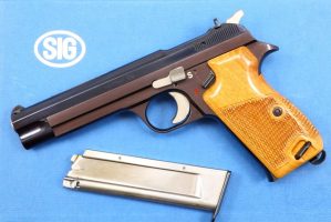 Magnificent, AS NEW, SIG P210-7, Swiss .22 LR Pistol, Boxed, 44680, FB01018