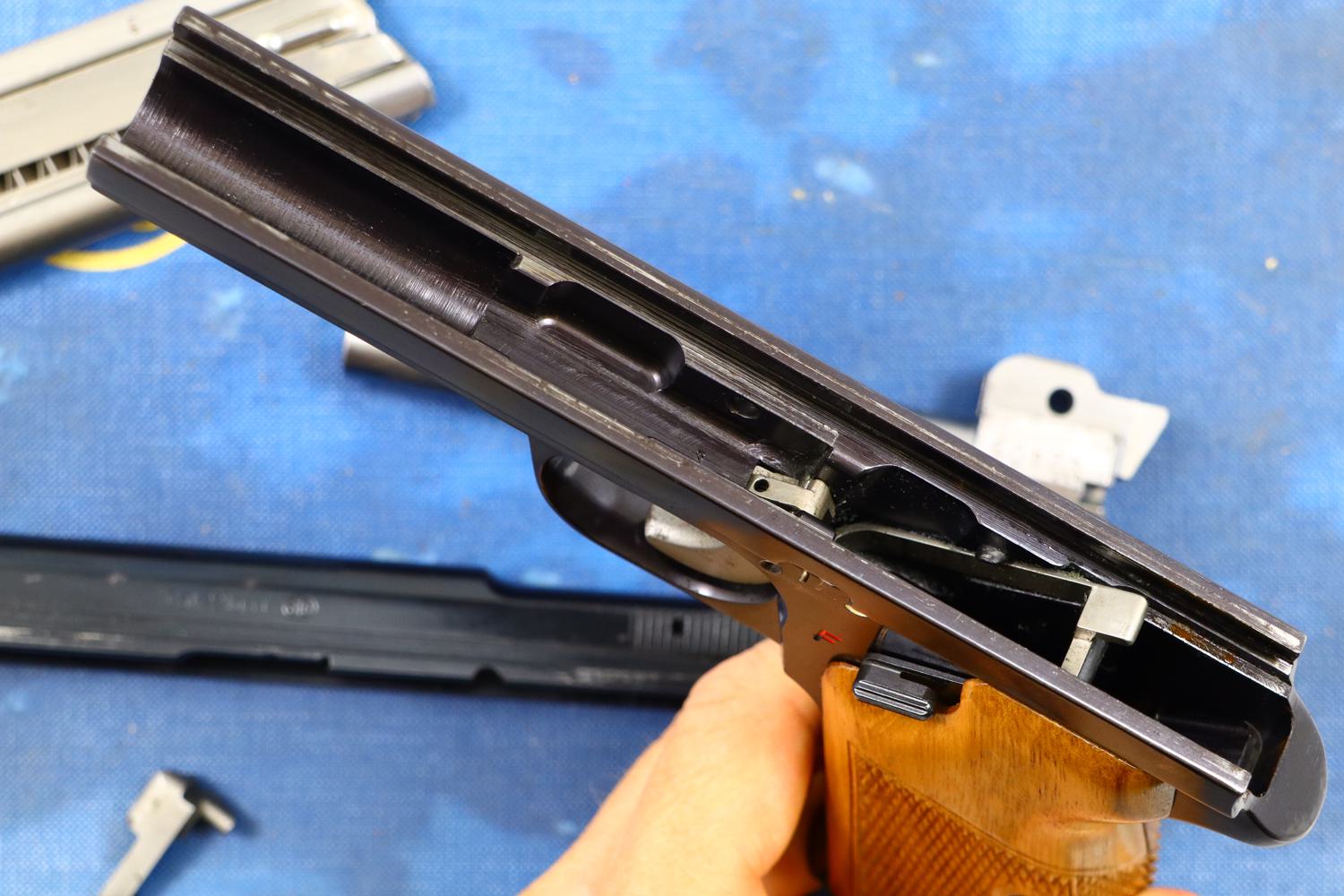 Rare SIG, P210-7, High Polish, Swiss .22 LR Pistol, Boxed, 42409, FB01015 - Image 14