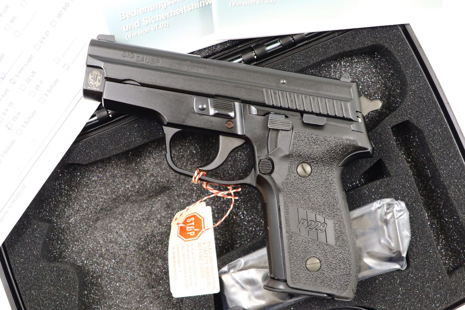 SIG Sauer, P229, Geneva Police, Test Target, Near NIB, AL13716, I-1233 - Image 2