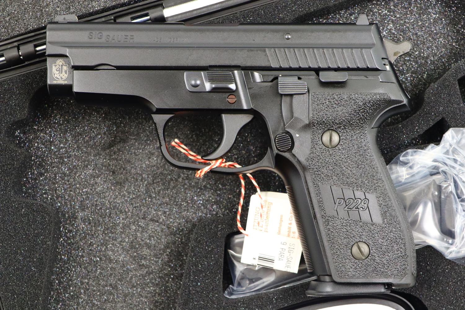 SIG Sauer, P229, Geneva Police, Test Target, Near NIB, AL13729, I-1227 - Image 2