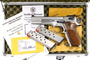 Performance Center S&W, 952-2, Stainless Steel, Cased, DAB1003, FB00657