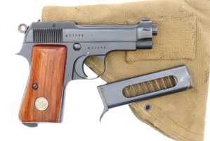Phenomenal, Beretta 1931, Italian Navy Pistol, 407541, FB01201