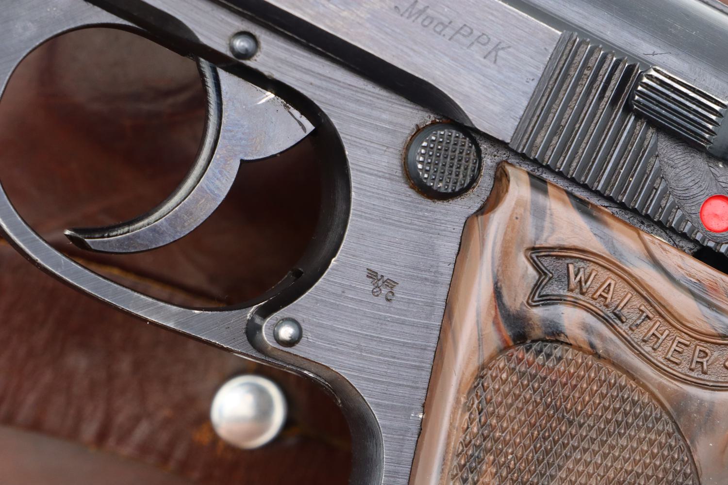 Walther PPK, Late War Eagle C, WWII German, Police, 384889K, FB01431 - Image 3