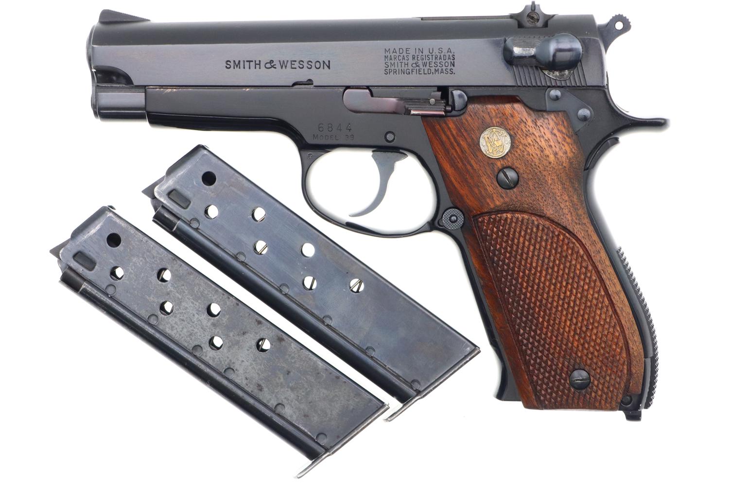 Exceptional S&W M39 Pistol, Super Early, Boxed, 6844, FB01603