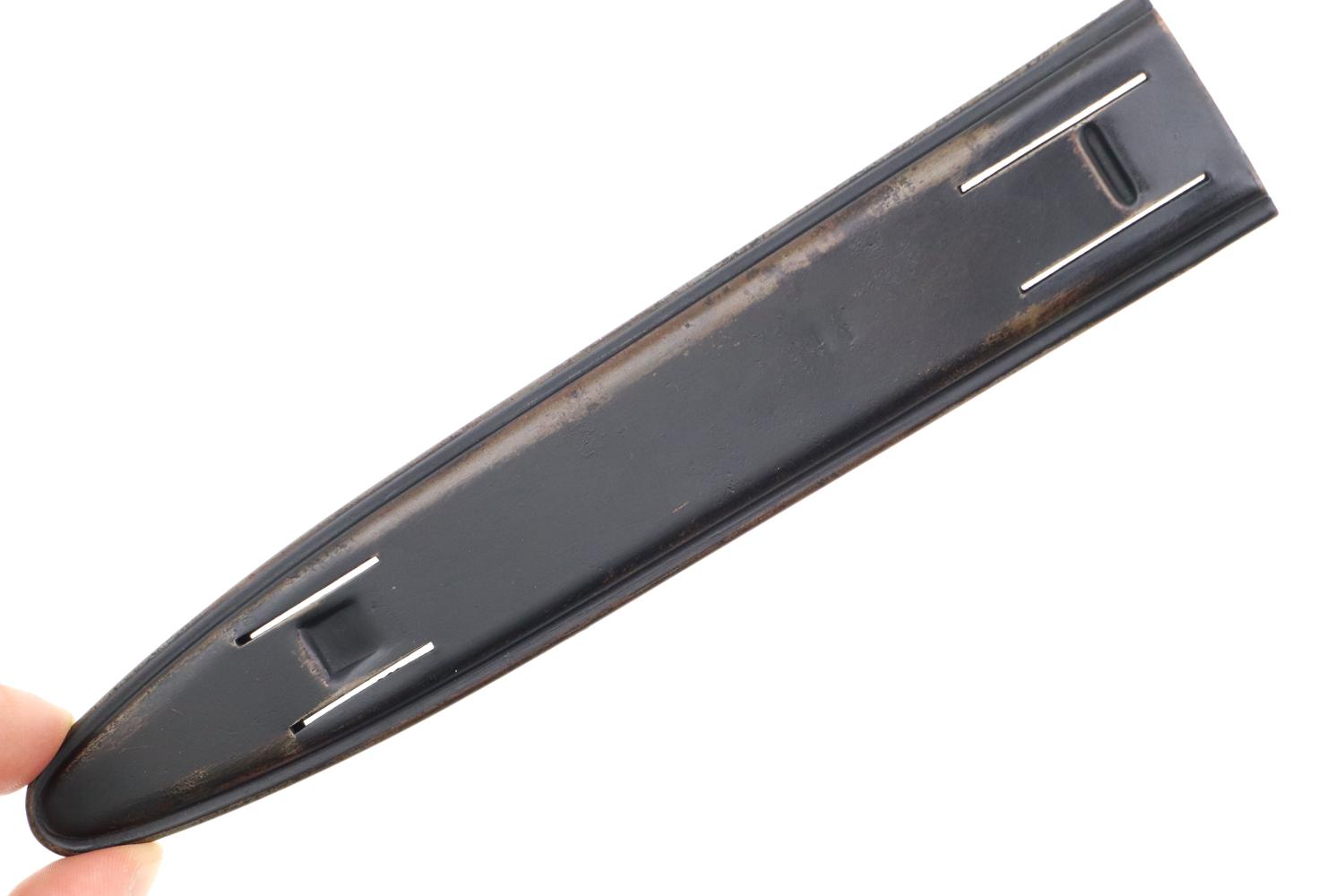 U.S. L. F. & C. 1918 Mark 1,  Trench Knife, X-353 - Image 7