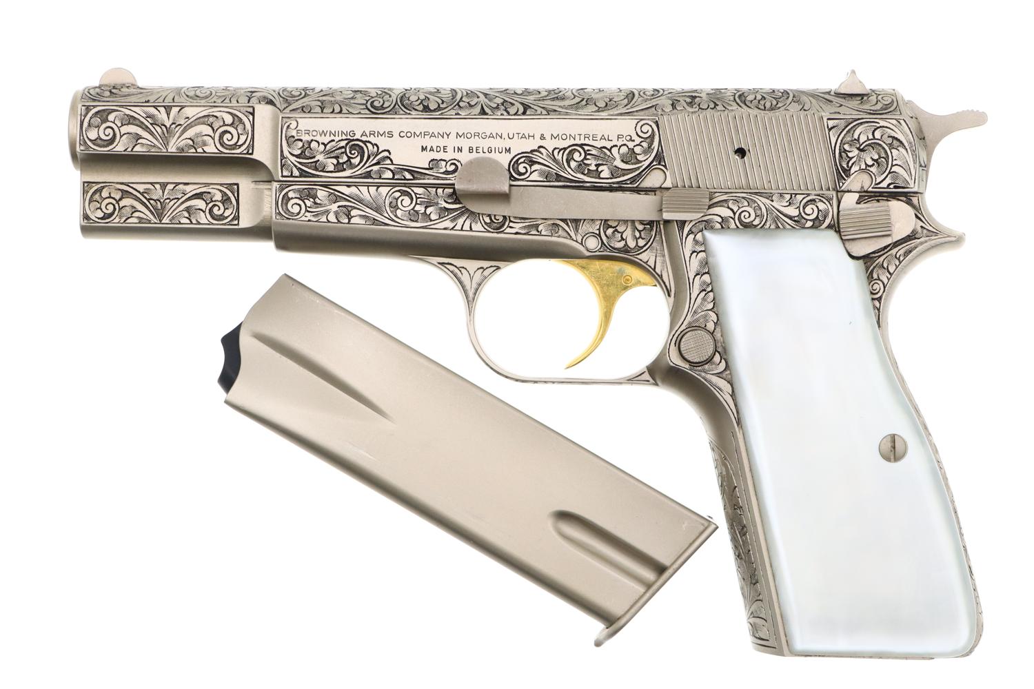 Browning Hi Power 3D-printed replica - YouTube