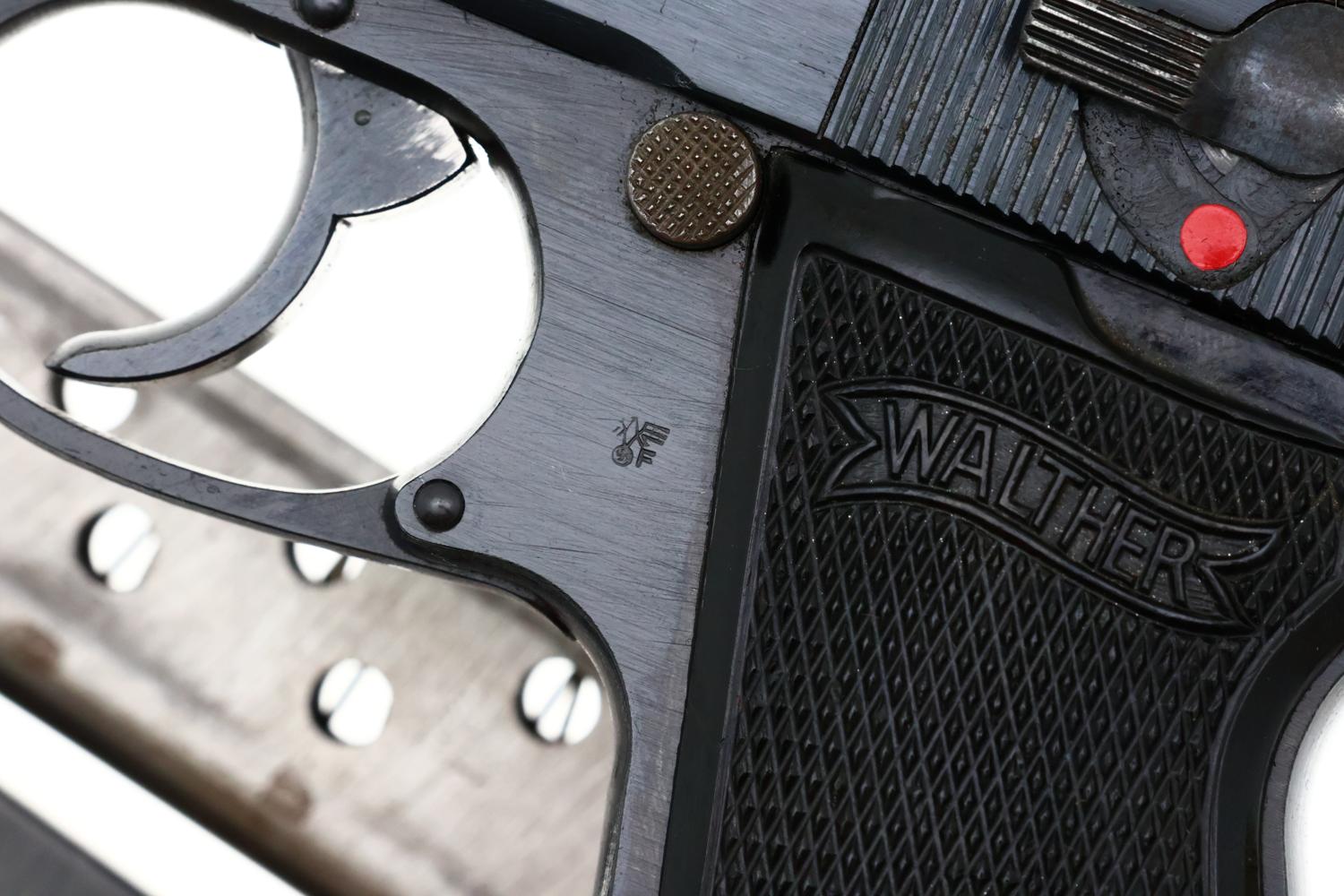 WWII German Walther PP, Police Eagle F, 372926P,  FB01661 - Image 4