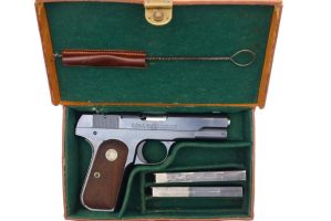 Colt 1908 Hammerless Pistol, Leather box, 128899, FB01548