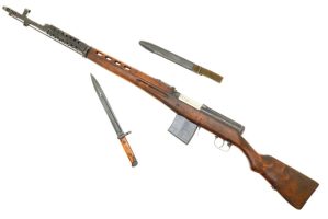 Wonderful Russian Izhevsk Tokarev SVT-40 Rifle, Bayonet, KC404, FB01830