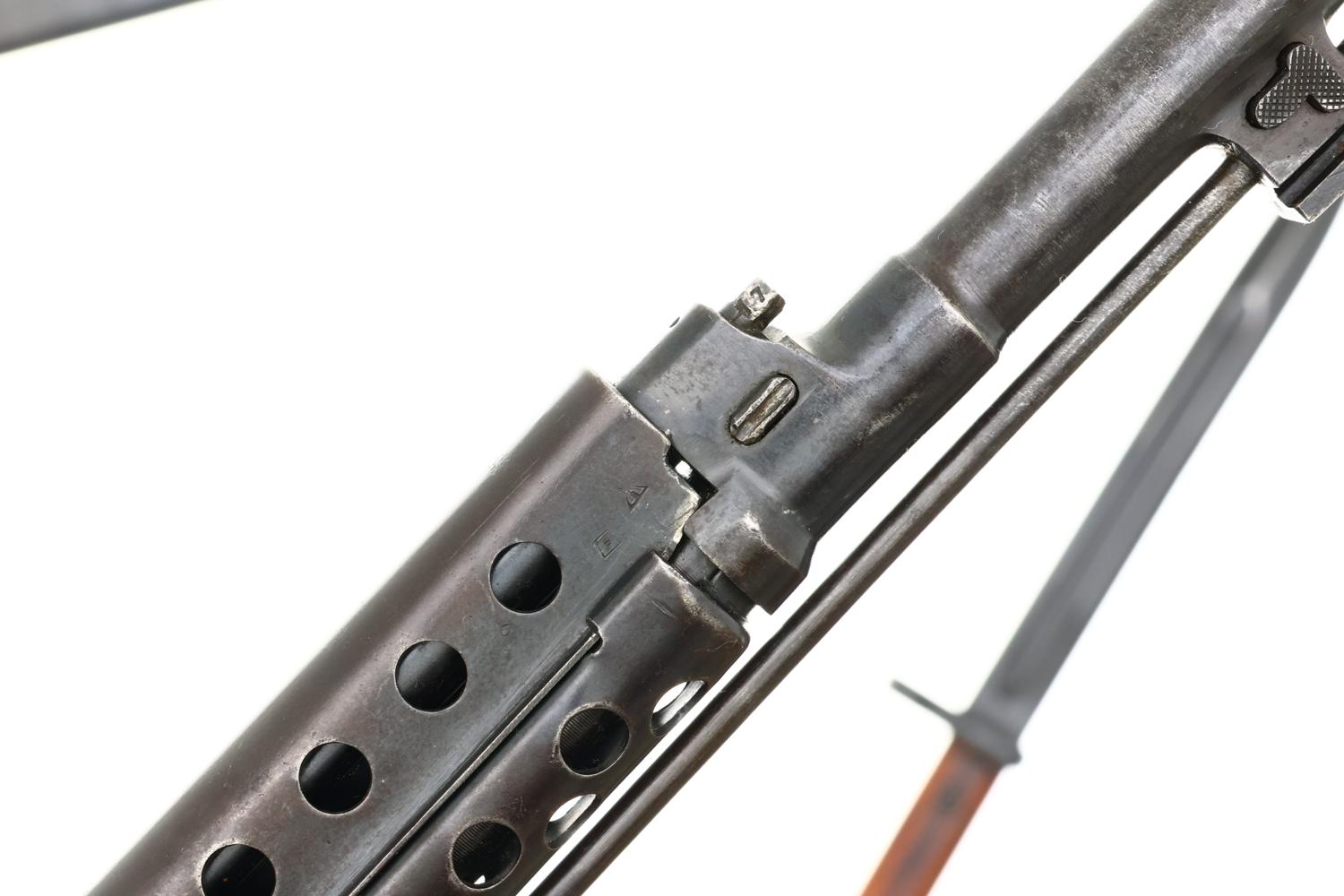 Wonderful Russian Izhevsk Tokarev SVT-40 Rifle, Bayonet, KC404, FB01830 - Image 8
