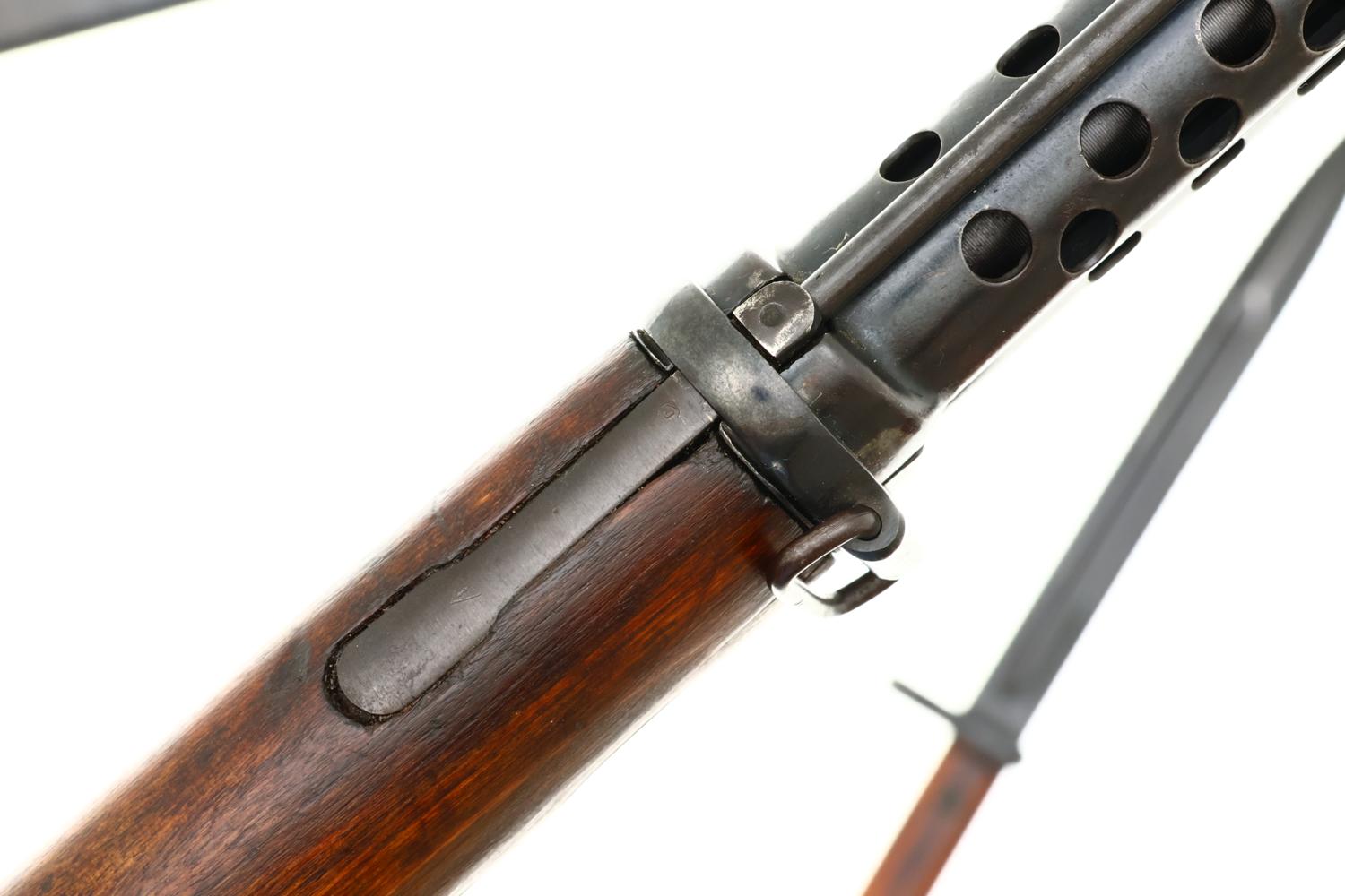 Wonderful Russian Izhevsk Tokarev SVT-40 Rifle, Bayonet, KC404, FB01830 - Image 9