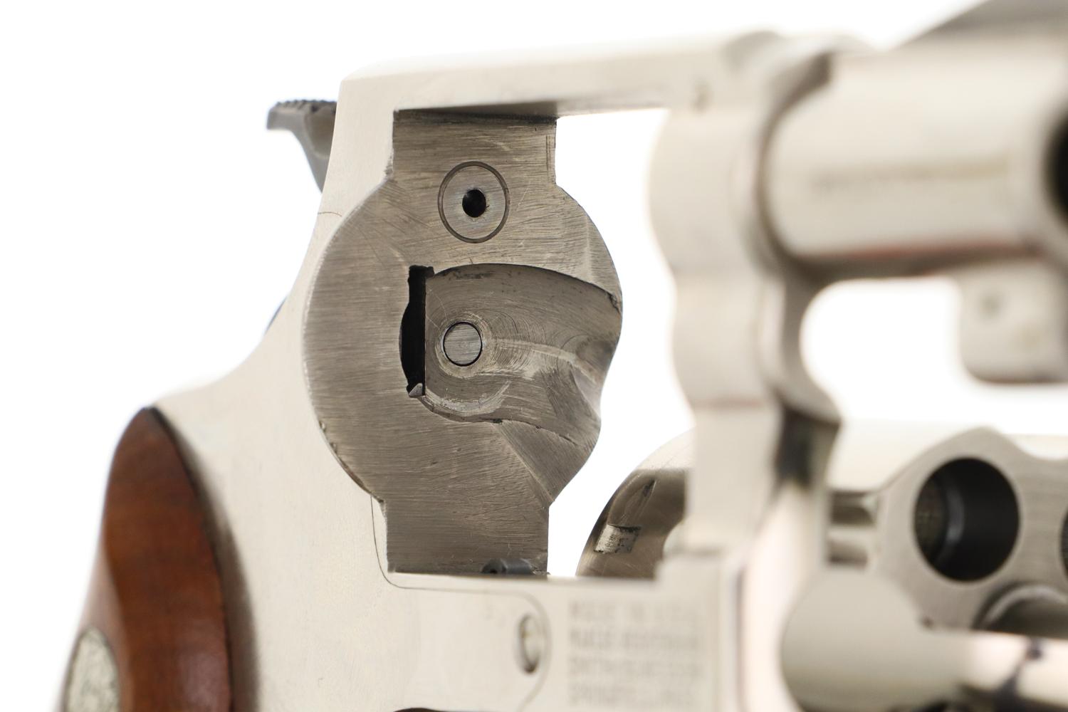 S&W M36 (Chiefs Special) Revolver, Nickeled, .38 Special, Boxed, FB01540 - Image 11