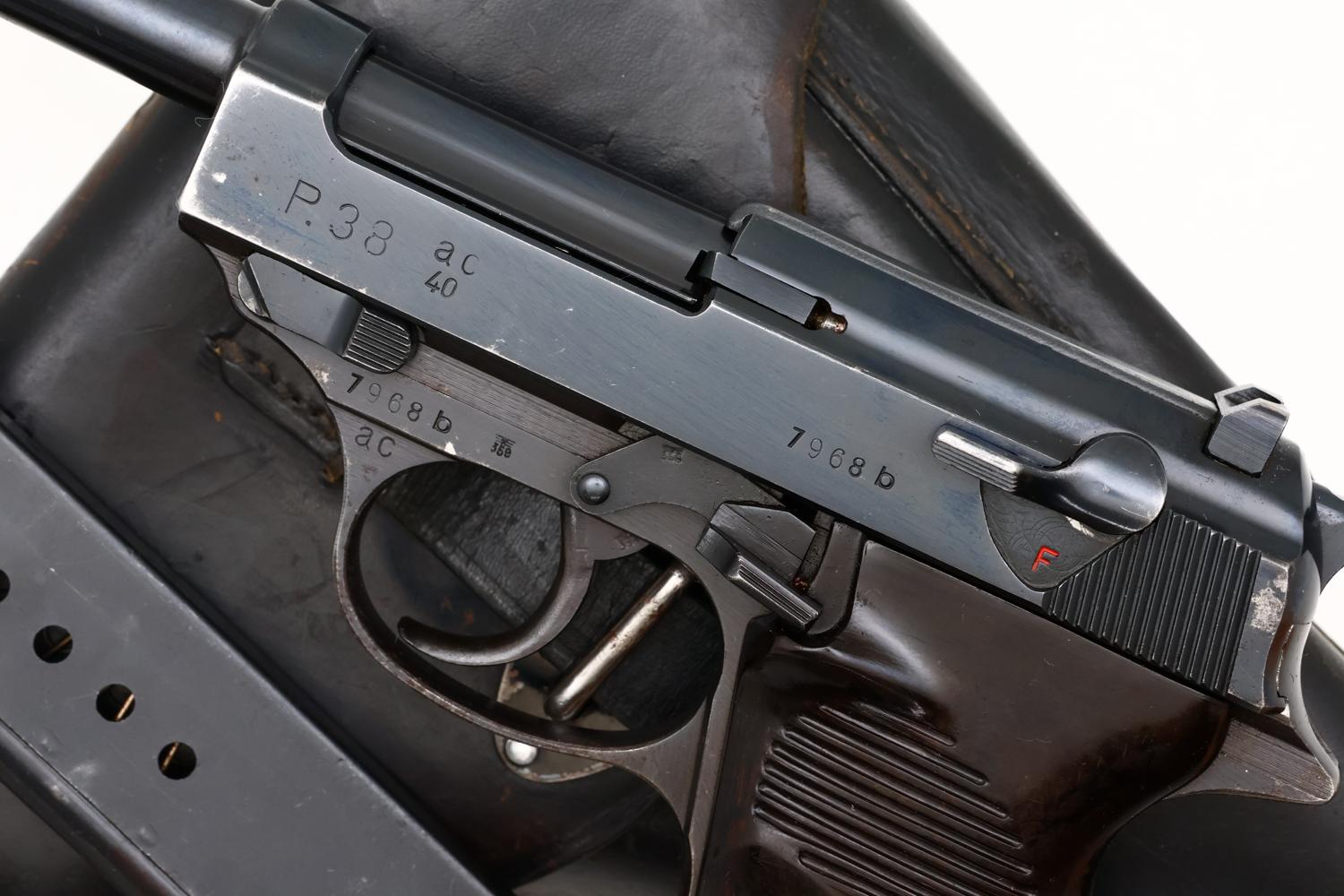 Walther P38, AC 40 Pistol, WWII, RIG with Matching Mag, 7968b, FB01635 - Image 4