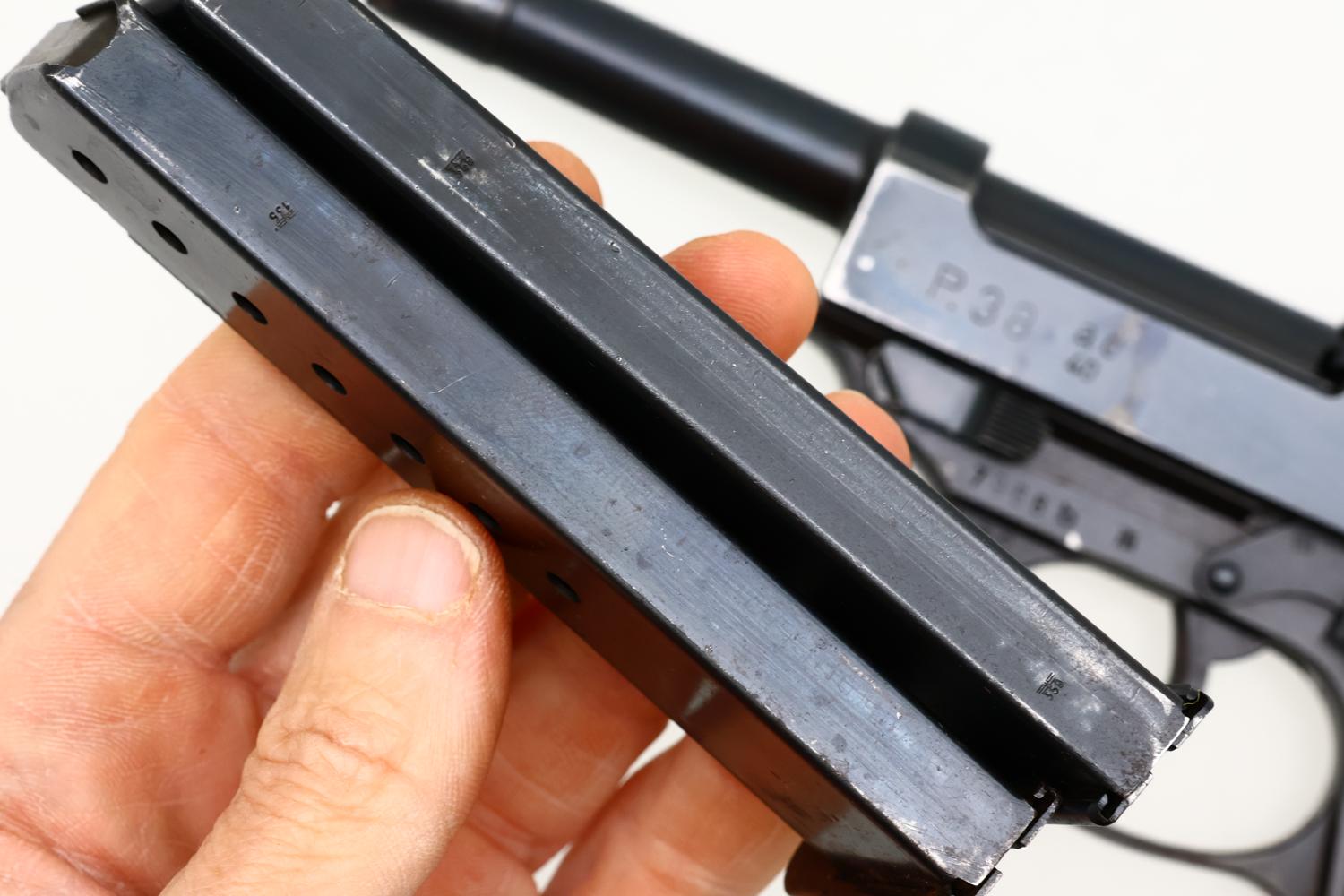 Walther P38, AC 40 Pistol, WWII, RIG with Matching Mag, 7968b, FB01635 - Image 11