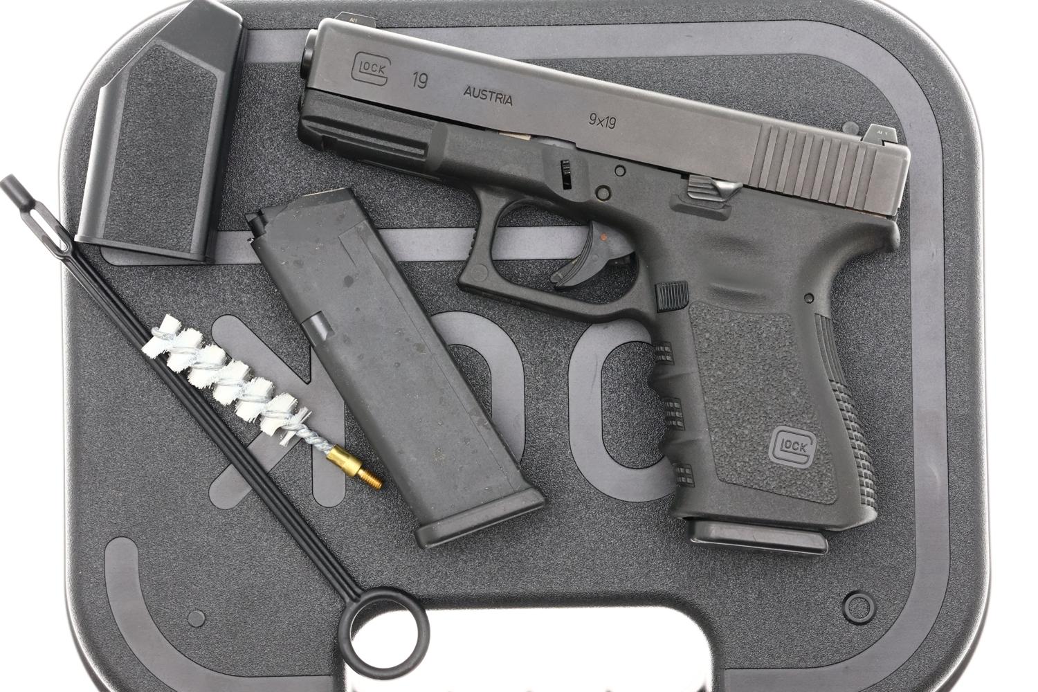 Glock 19 Gen 3 Police Pistol, Geneva Canton Police, PGE1566, FB02103