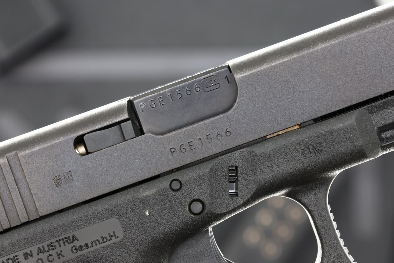 Glock 19 Gen 3 Police Pistol, Geneva Canton Police, PGE1566, FB02103 - Image 4