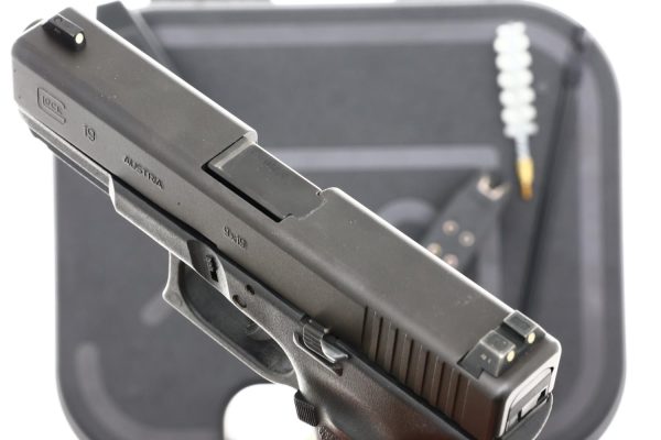 Glock 19 Gen 3 Police Pistol, Geneva Canton Police, PGE1566, FB02103 - Image 6