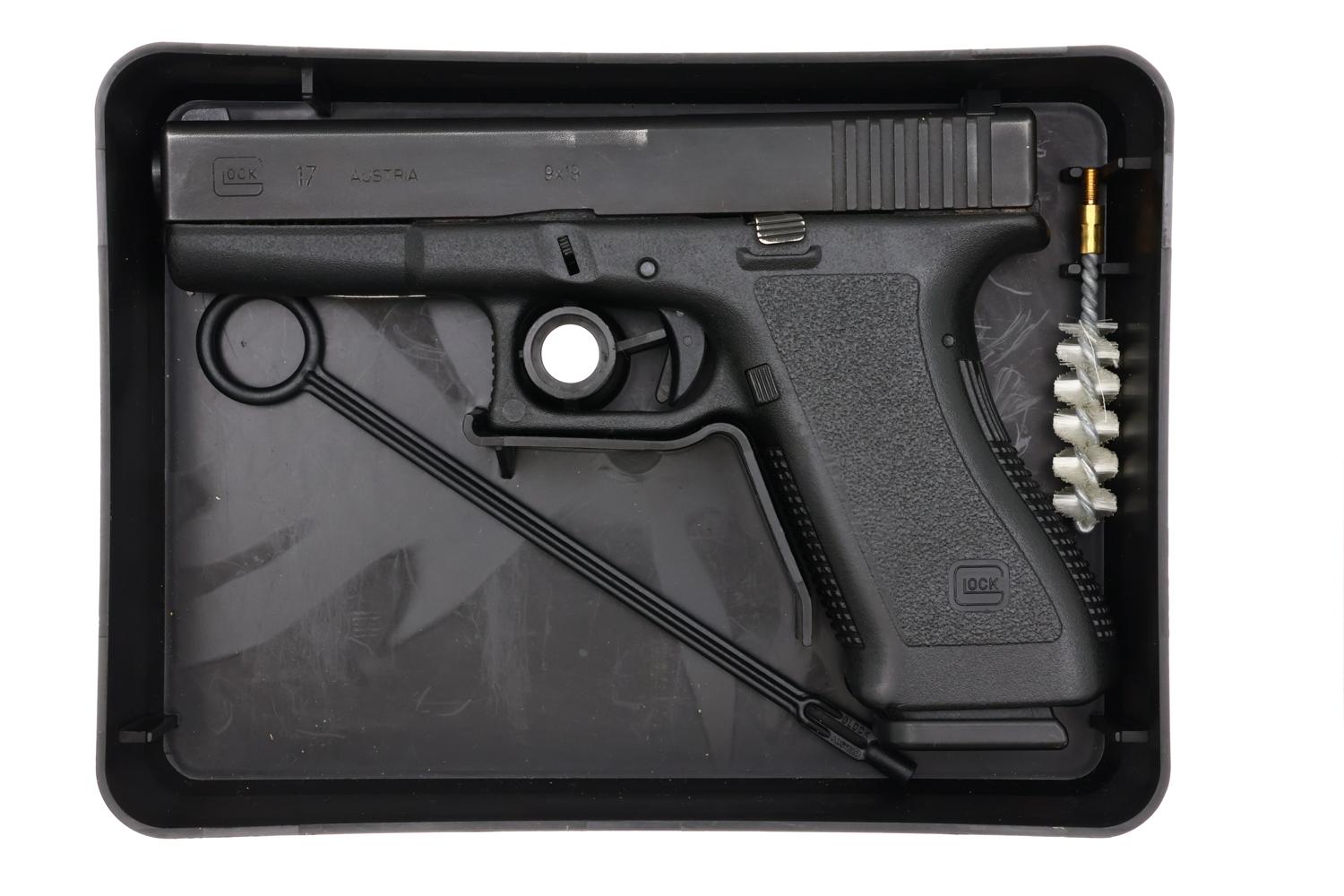 Glock 17 Gen 2 Police Pistol, Belgian Police of Leuven, CFB132, FB02086