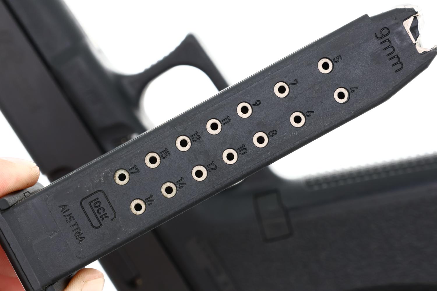 Glock 17 Gen 2 Police Pistol, Belgian Police of Leuven, CFB132, FB02086 - Image 4