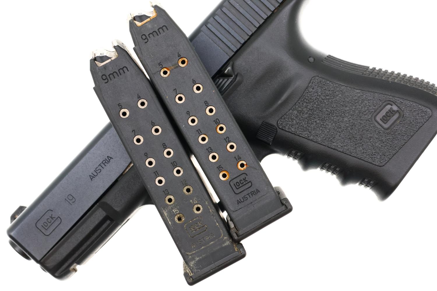 Glock 19 Gen 3 Police Pistol, Geneva Police, PGE0262, FB02100 - Image 4
