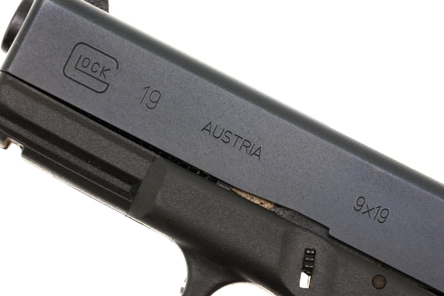 Glock 19 Gen 3 Police Pistol, Geneva Police, PGE0262, FB02100 - Image 5