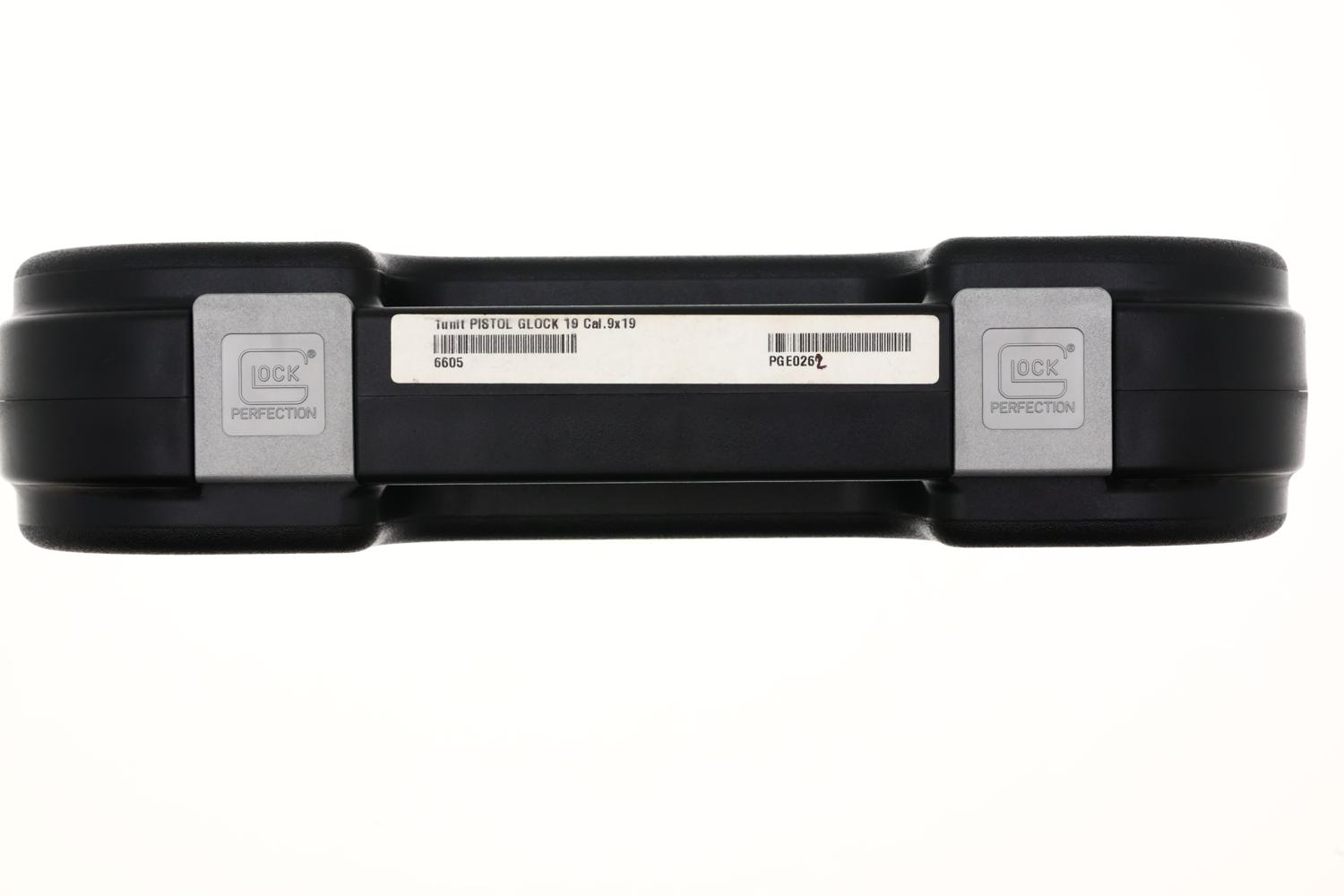 Glock 19 Gen 3 Police Pistol, Geneva Police, PGE0262, FB02100 - Image 15