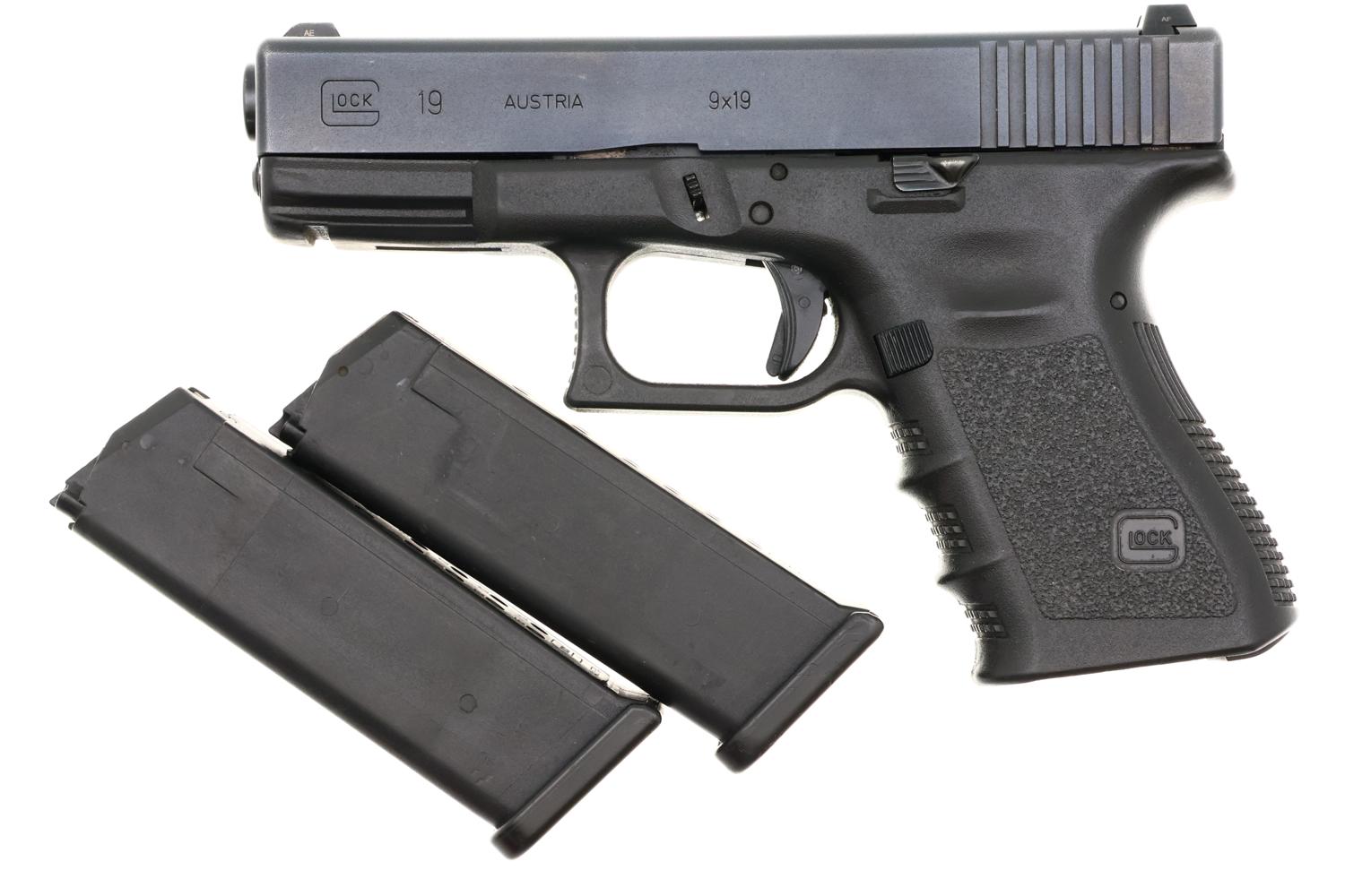 Glock 19 Gen 3 Police Pistol, Geneva Canton Police, PGE1087, FB02096 - Image 2