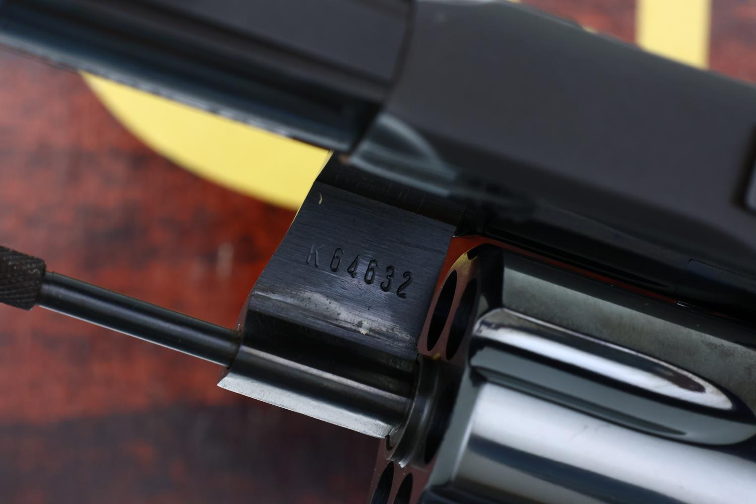 Colt Python, 2.5" Barrel, Blued Revolver, Boxed, K64632, FB02281 - Image 9