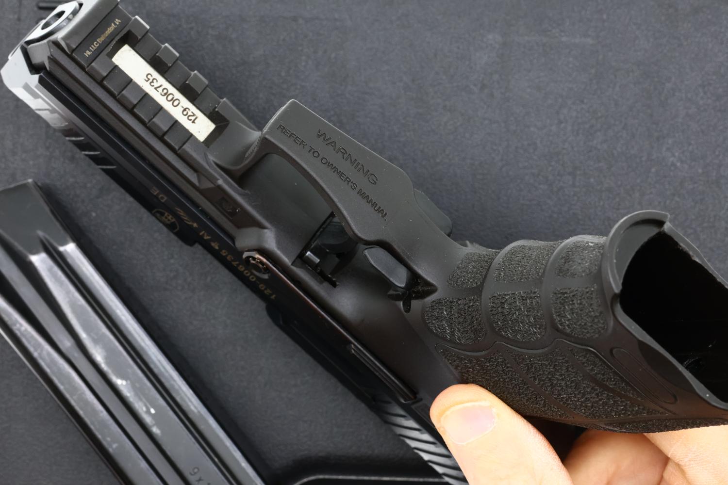 H&K P30 Pistol, Swiss Basel Police Contract, Case, 129-006735, FB02289 - Image 6