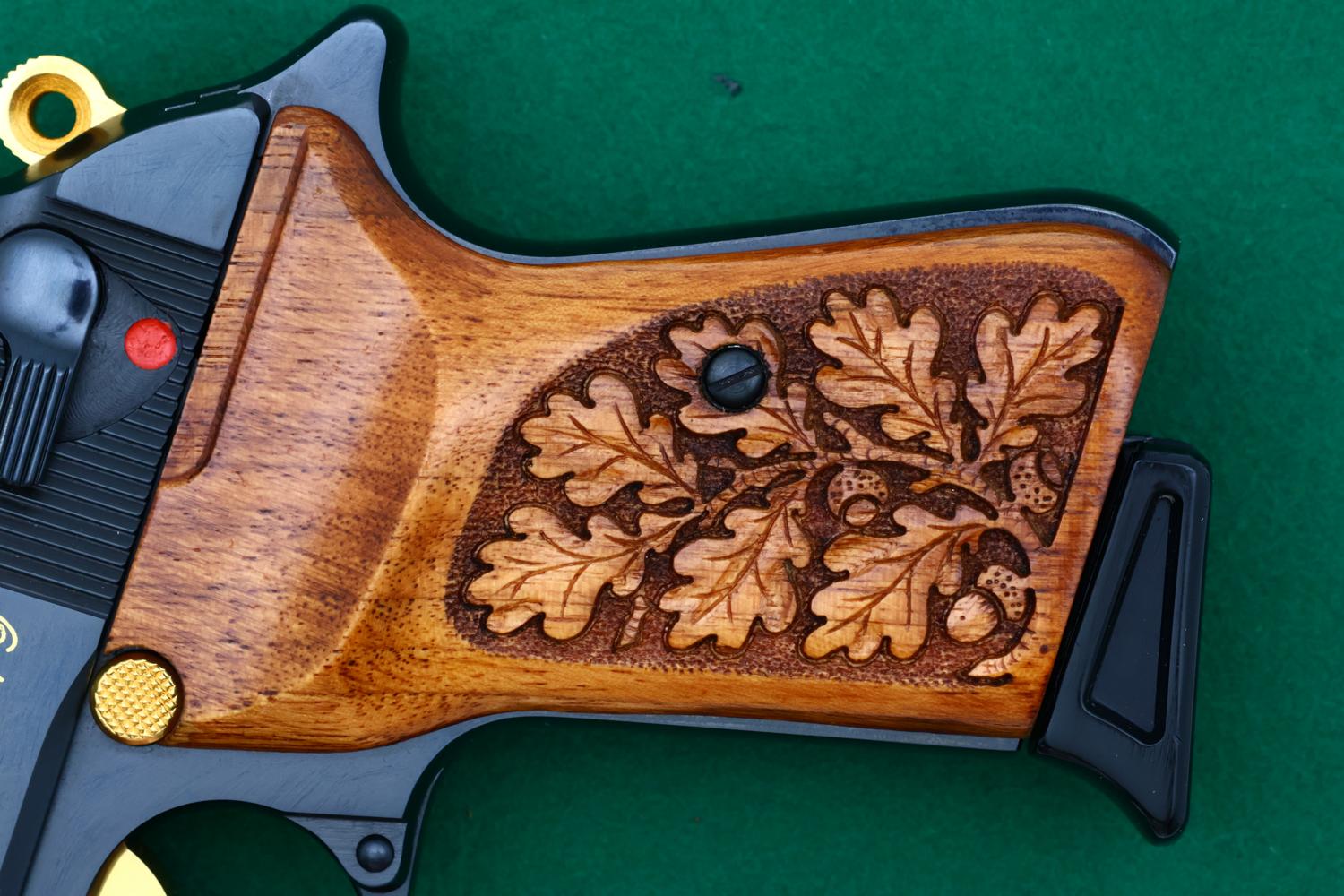 Walther PP, 50 Year Commemorative Pistol,  New in Case, W227von500, FB02272 - Image 9