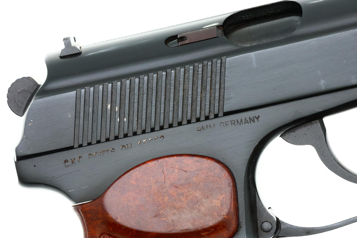 Ishevsk Arsenal, Russian Makarov Pistol, Dated 1983, CT5927, FB00450 - Image 4