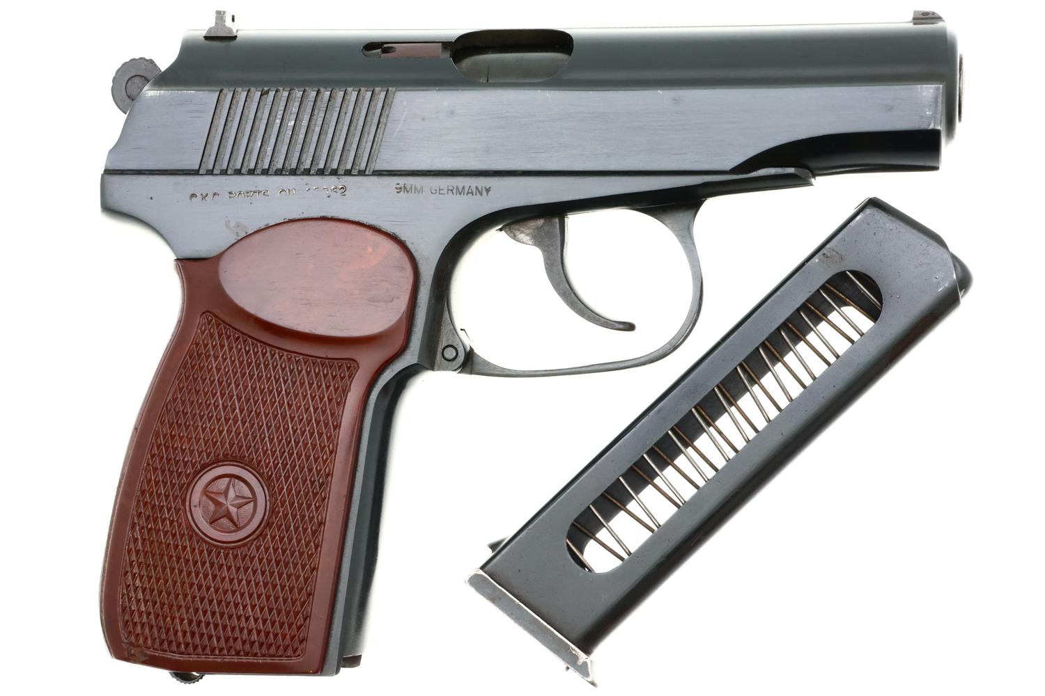 Izhevsk, Russian Military Makarov Pistol, Dated 1987, 7529, FB00453 - Image 2