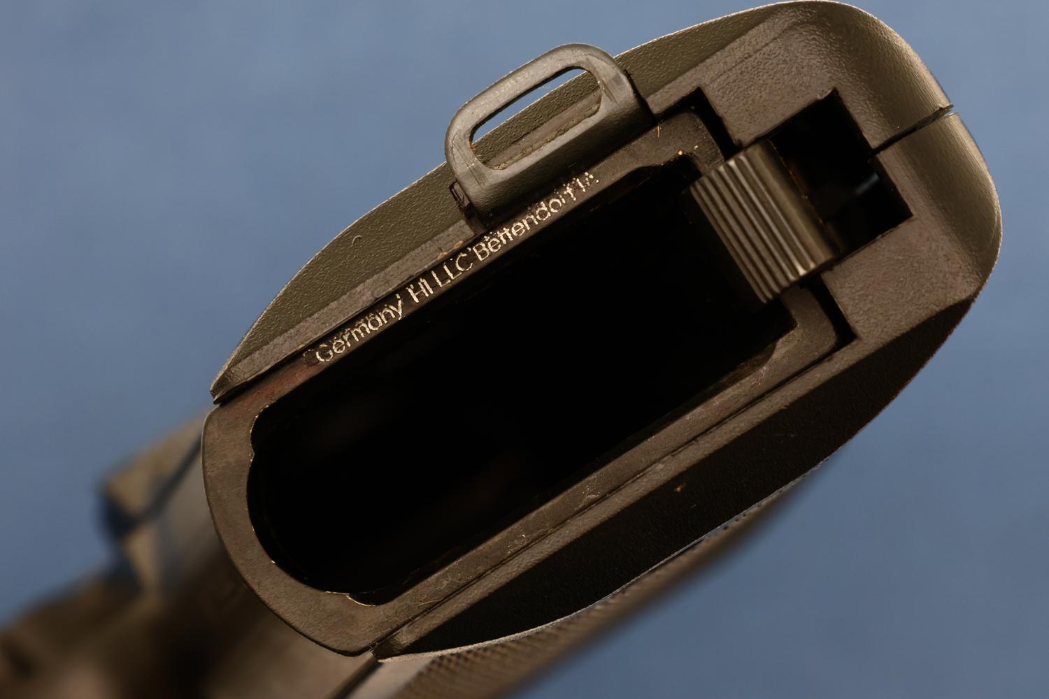 Sig Sauer P220 Pistol, Earliest Variation 9mmP, Boxed, G105654, FB02058 - Image 4