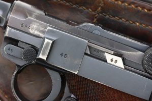 Mauser 1939 S/42 German Army WWII Luger Pistol, 5946o, FB01577