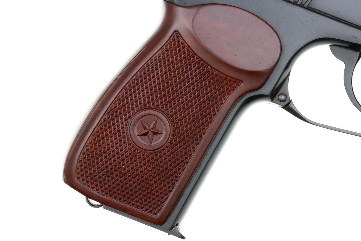Russian Military Makarov pistol, Izhevsk, 1962 dated, 4132, FB00382 - Image 8