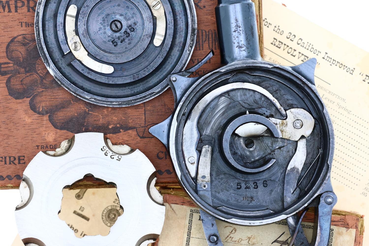 Chicago Fire Arms Co. Palm Pistol, Blued with Box, ANTIQUE, 5236, O-273 - Image 7