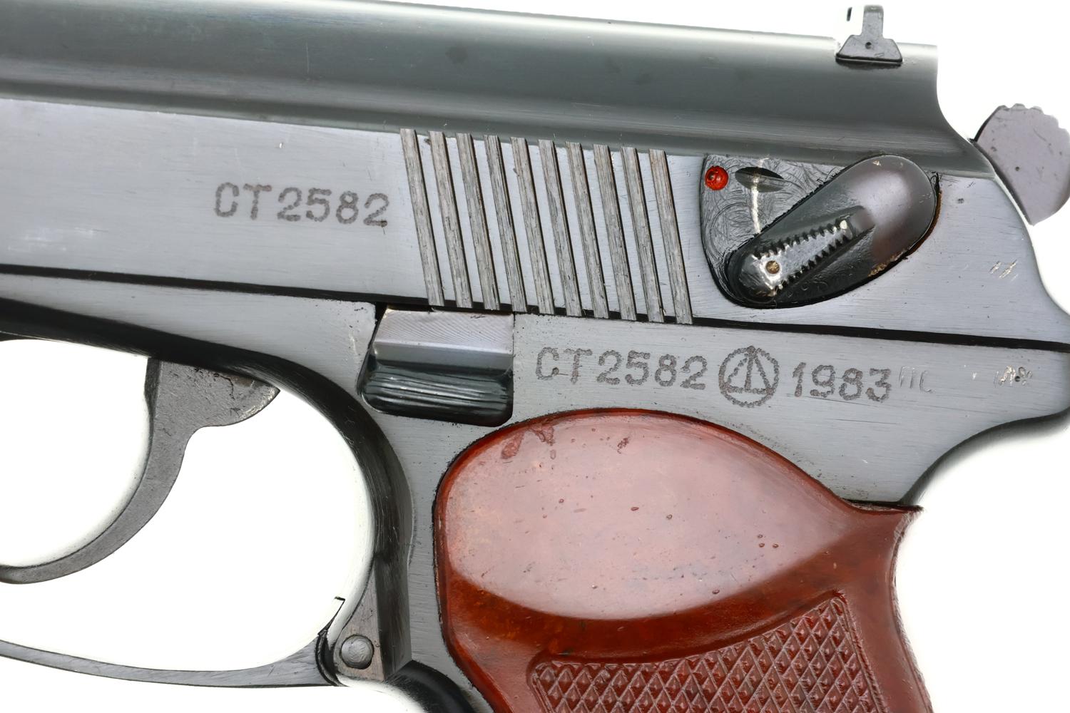 Russian Izhevsk Military Makarov Pistol, dated 1983, CT2582, FB00472 - Image 2