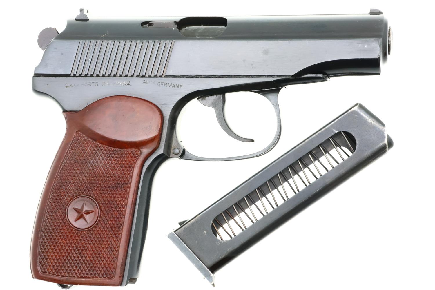Russian Izhevsk Military Makarov Pistol, dated 1983, CT2582, FB00472 - Image 3
