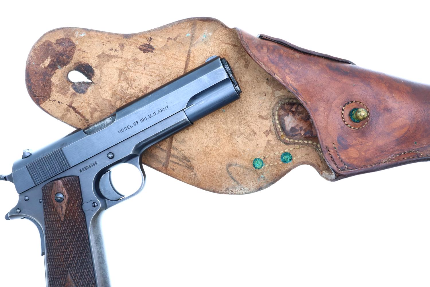 Colt 1911 US WWI Military Pistol, Holster, Mills Pouch, 256006